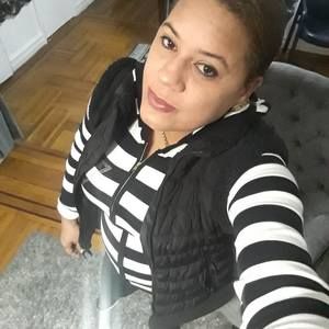 Meet your Posher, Julianna